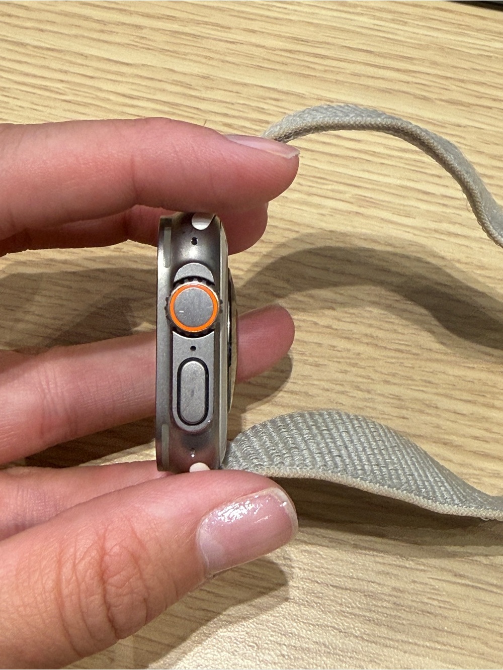 Apple Watch Ultra First Generation - Picture 3 of 5